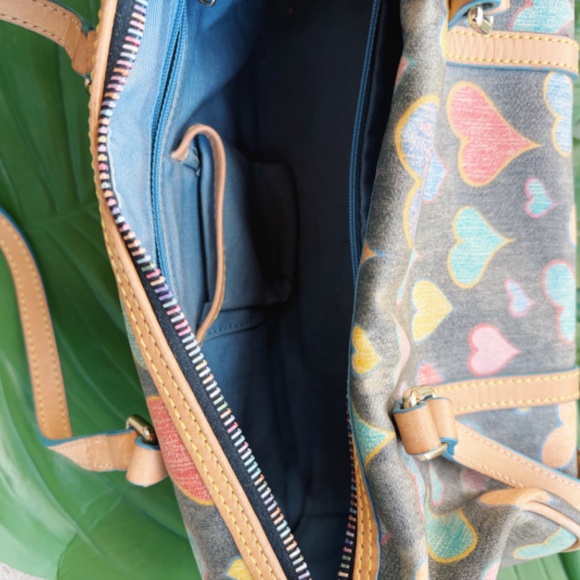 Vintage Rooney & Bourke Hearts Black Barrel Satchel + Pink Hearts Card/Coin Purs - Picture 9 of 12